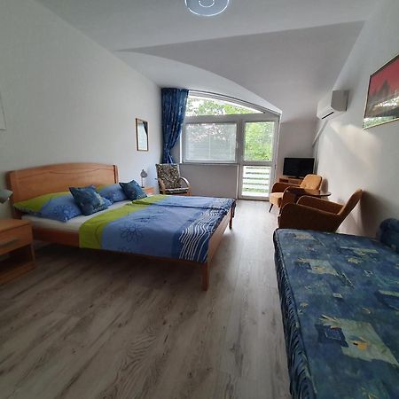 Arizona Apartman Siofok Ngoại thất bức ảnh